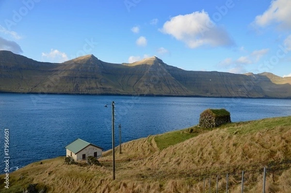 Fototapeta フェロー諸島 Faroe Islands クノイ島 Kunoy Island クノイ Kunoy