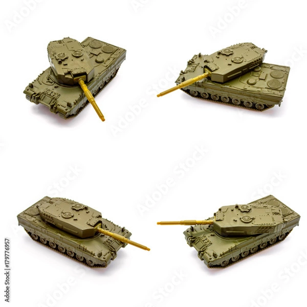 Obraz Toy tanks isolated on white background
