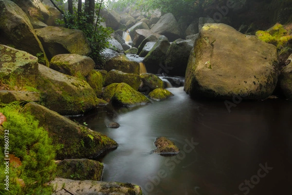 Fototapeta Pool in the Rocks