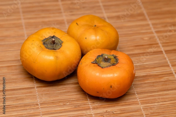 Fototapeta 食べ頃の柿01