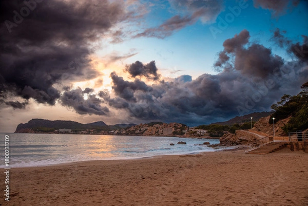 Obraz Nocne Płasze Majorki 