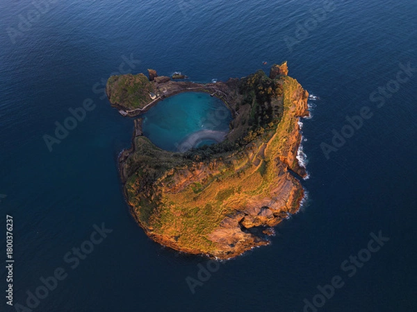 Obraz Golden Hour Drone View of Ilhéu de Vila Franca do Campo