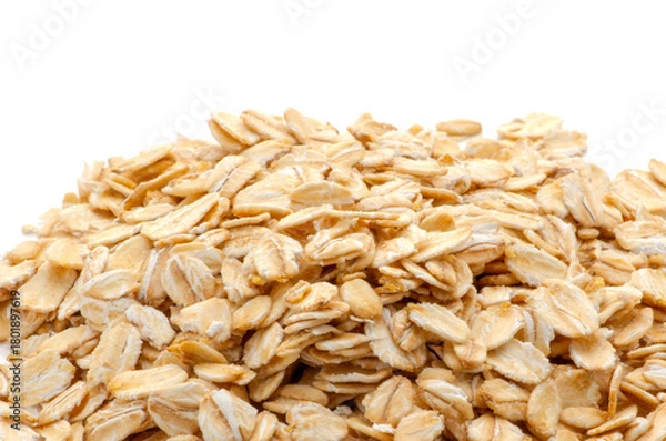 Obraz pile of oatmeal isolated on white background