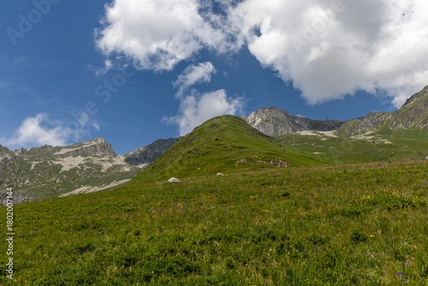 Fototapeta Mountain view in the Lauzière massif ,  alpine mountain range in Savoie, France 