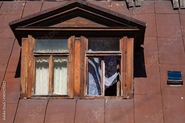 Obraz old wooden window