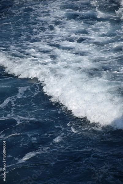 Obraz The beach foam in the sea is pure like silk