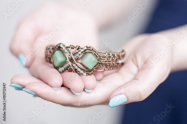 Fototapeta Браслет на руку