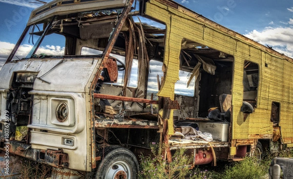 Fototapeta Deteriorated RV motorhome was once a vacation road trip family camper now wasting away