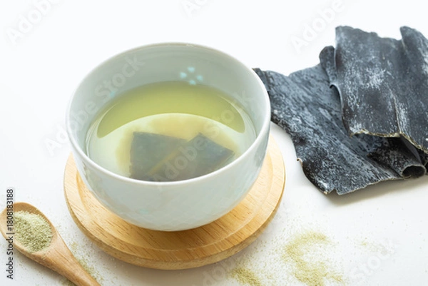 Obraz 昆布茶　こぶ茶　昆布のお茶