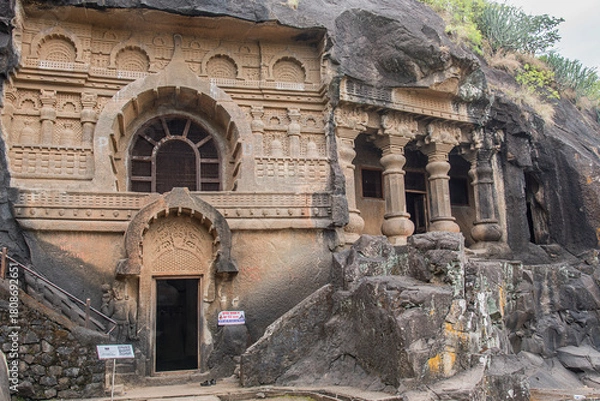 Fototapeta Pandavleni or The Trirashmi Caves or Nashik Caves, a group of twenty-four Hinayana Buddhist caves, a holy Buddhist and Jain site, The cave has images of Buddhas, Bodhisattvas sculptures, Nashik, India