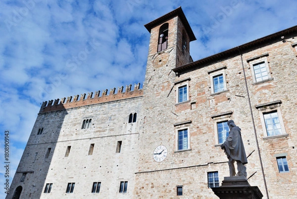 Obraz Todi , Italy ,  Garibaldi Square