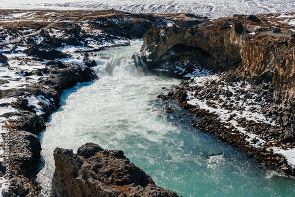 Fototapeta Landscape shots of the Skjálfandafljót river, downstream from the Goðafoss waterfall.