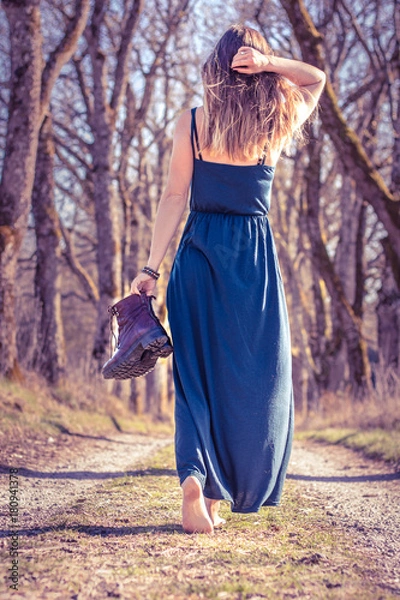 Fototapeta Natural girl pose