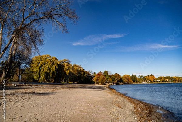 Fototapeta View of Marie Curtis Park Beach in Toronto.