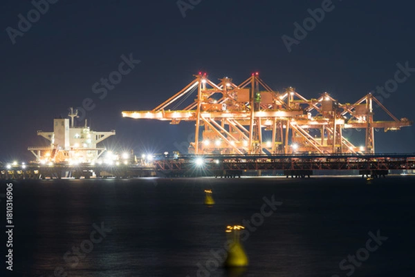 Obraz 海沿いの工場夜景（大分県大分市）