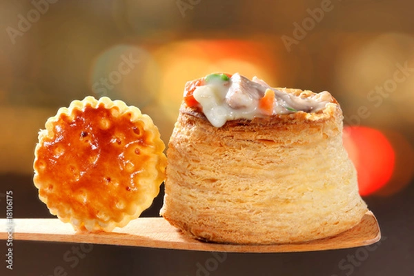 Fototapeta Blätterteigpastete