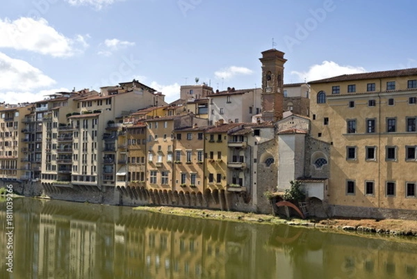 Fototapeta Typical Florentine architecture on the Arno River in the Renaissance city of Florence, italy