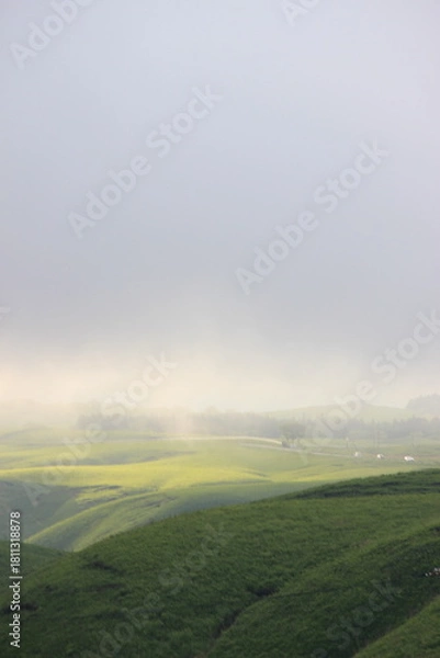 Obraz 大観峰展望台からの眺望『熊本県阿蘇市”大観峰”阿蘇の自然と雲』　山と街並み