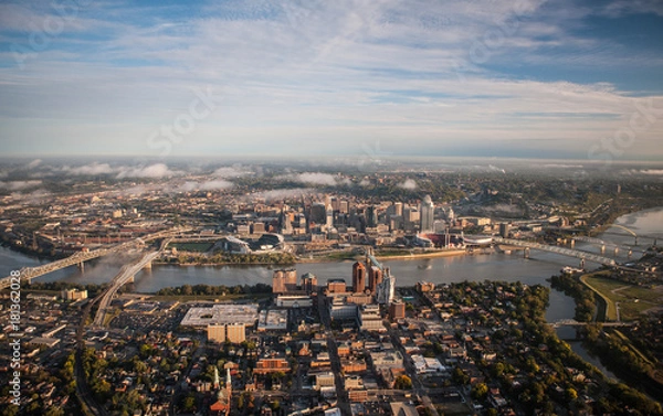 Fototapeta Aerial view of Cincinnati Ohio