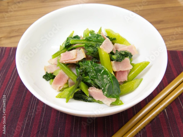 Obraz ツルムラサキのベーコン炒め