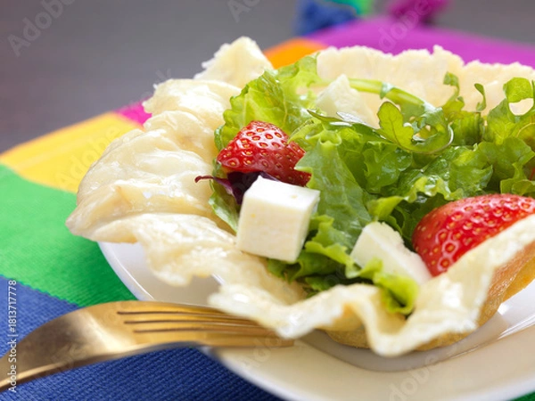 Obraz strawberry  salad in a cheese shell