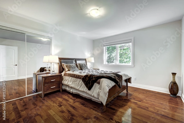 Obraz Exterior and interior of a modern Canad house with backyard, driveway, and complete living spaces. Includes living room, kitchen, bedrooms, bathrooms, hallways and basement