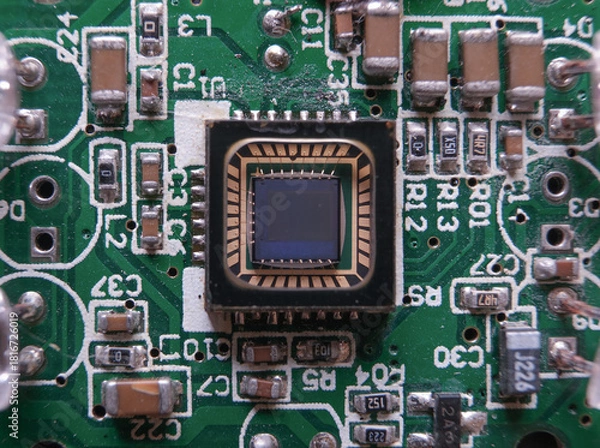 Fototapeta A low-resolution image sensor in a simple camera