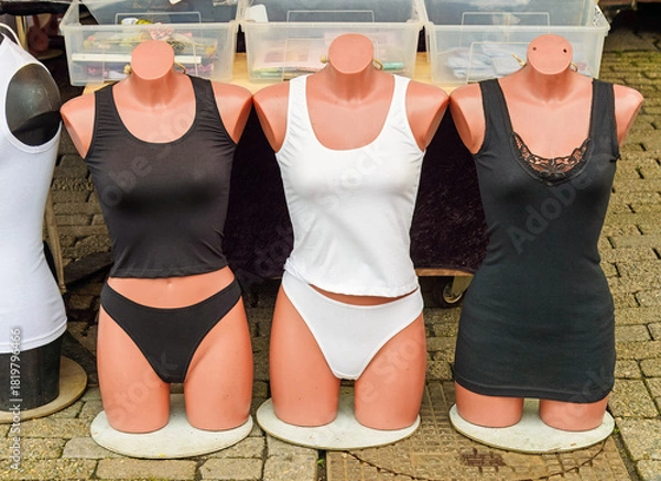 Obraz three female mannequin models without a head dressed in women's underwear