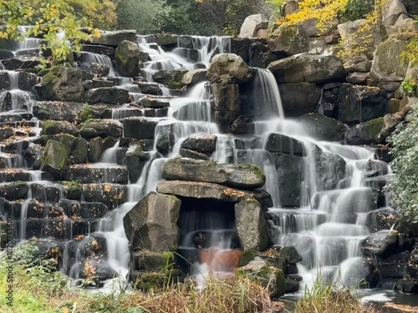 Obraz waterfall in autumn