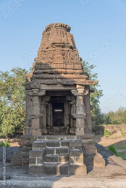 Fototapeta Gondeshwar Temple, A Majestic Ancient Shiva Shrine, Hemadpanthi style architecture, a prominent historical and architectural marvel, 11th-12th century Hindu temple, Sinnar, Nashik, Maharashtra, India.
