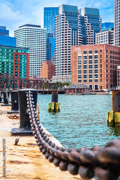 Obraz Boston, MA. Courthouse Docks and Boston skyline scenic view