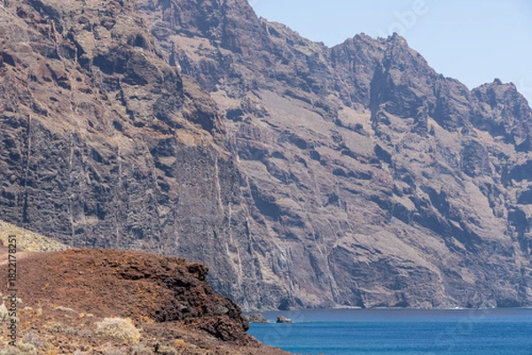 Fototapeta Punta de Teno is the northwestern tip of Tenerife (Canary Islands, Spain). It is a strip of land that juts out into the sea, a stunning spot with views of the Giants' Cliffs and La Palma Island.