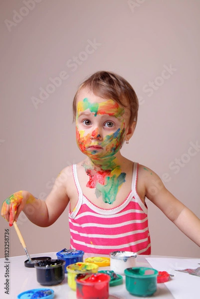 Fototapeta Exploring sensory art as a foundation of creativity