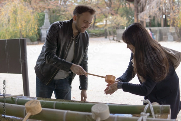 Obraz 日本人女性とヨーロッパ人男性