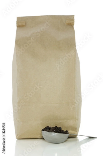 Obraz Bag of coffee and scoop on white with clipping path