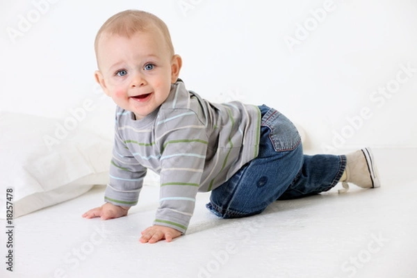 Obraz bébé a quatre pattes