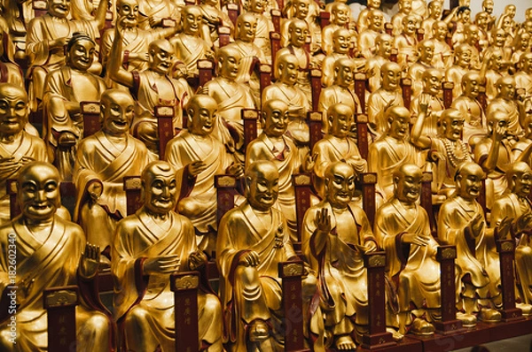 Fototapeta Gold statues of the Lohans in Longhua buddhist temple, Shanghai, China