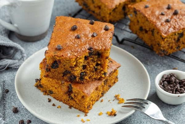 Obraz  pumpkin chocolate chip cake