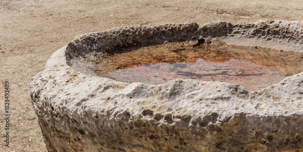 Obraz  Ancient Stone Basin at Apollo Hylates