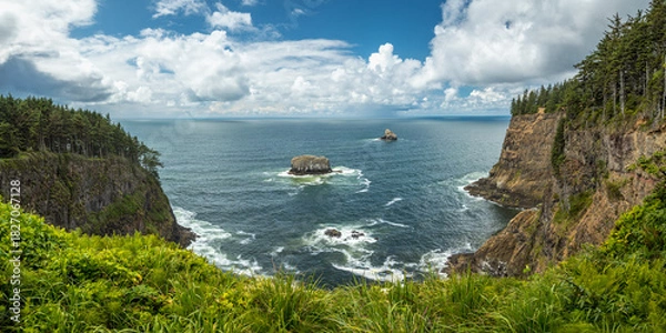 Obraz Cape Meares' stunning ocean cliffs