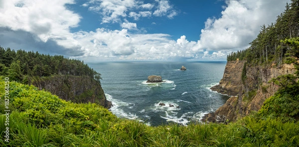 Obraz Cape Meares' stunning ocean cliffs