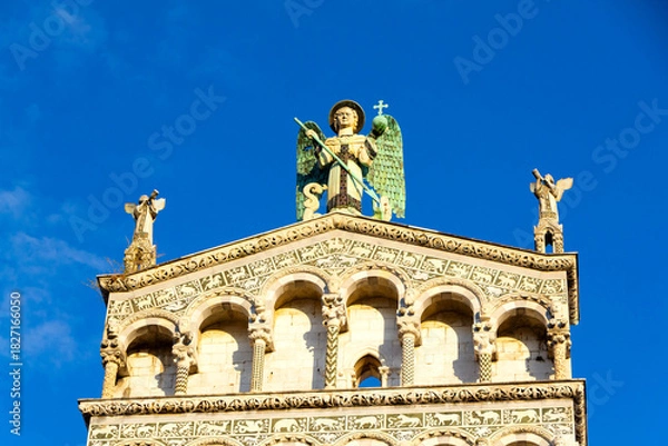 Obraz Romanesque Cathedral Facade with Sculptures