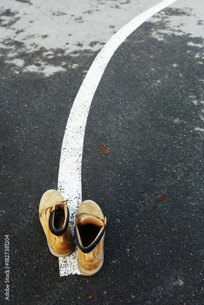 Obraz  old work shoes