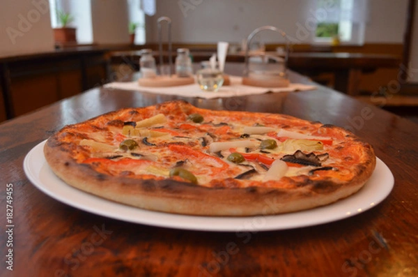 Obraz Pizza on table