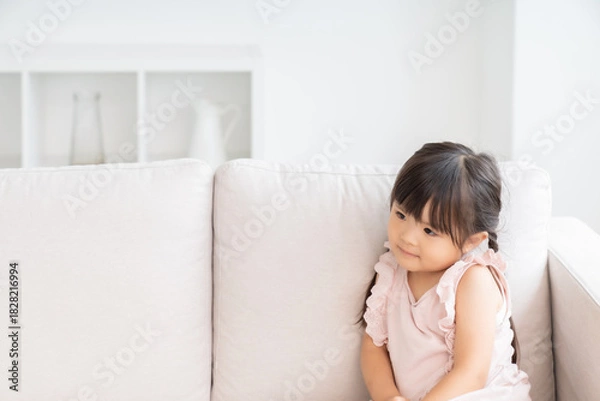 Fototapeta 3歳の女の子