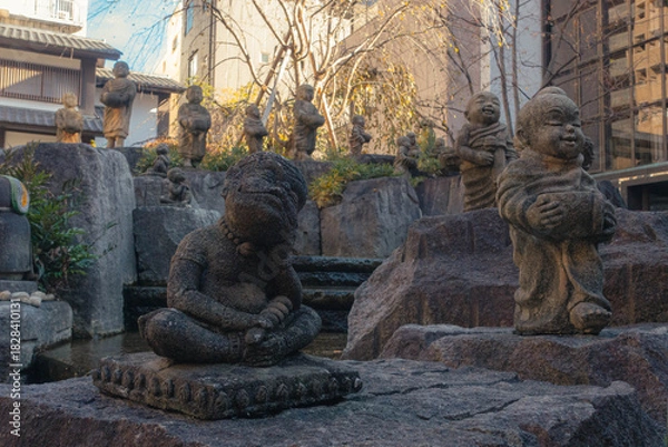 Obraz 京都、紫雲山頂法寺六角堂の十六羅漢像