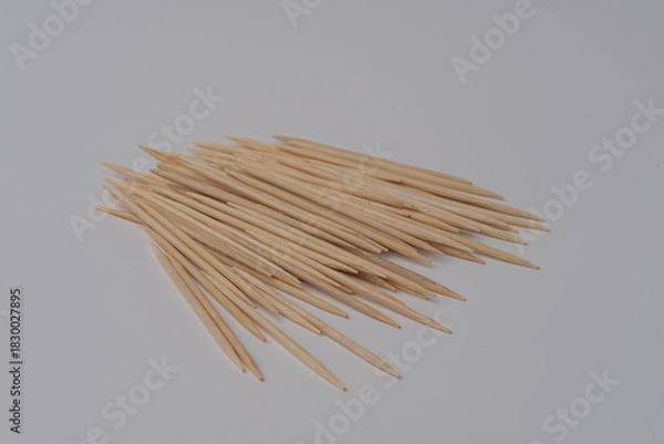 Obraz toothpicks on white