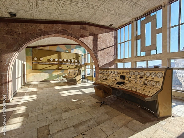 Fototapeta Orgov, Armenia - a piece of URSS lost in the Armenian Highlands, the ROT-54 is an optical observatory was built in the '70s and used until the fall of Soviet Union 
