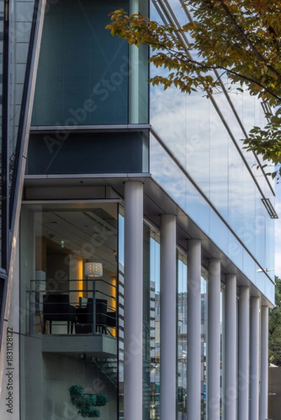 Obraz 建築のファサード　神宮外苑当たり