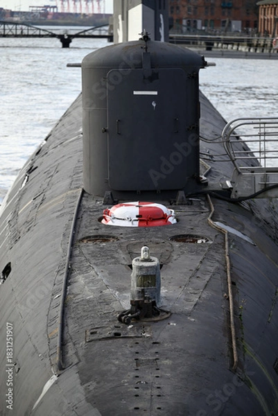 Obraz Russian Submarine in the Hamburg Port. Old russian submarine with seagulls at the Hamburg Harbor. Landungsbrücken.